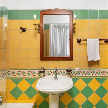 Rose Corfu Villa Paralía Almirú